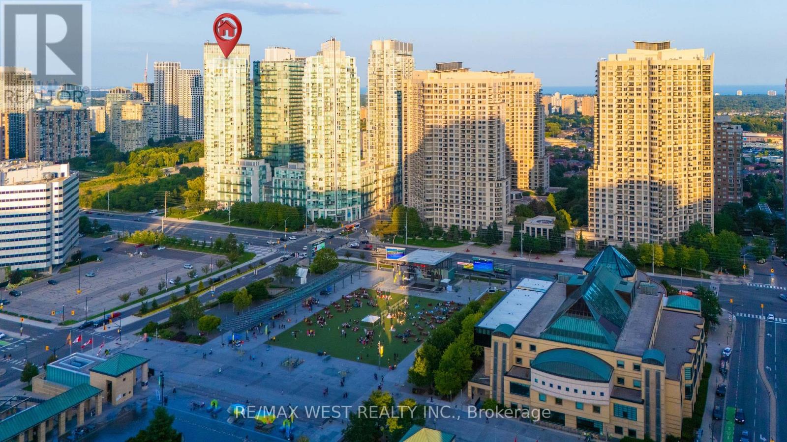 1710 - 220 Burnhamthorpe Road W, Mississauga, Ontario  L5B 4N4 - Photo 34 - W13717428