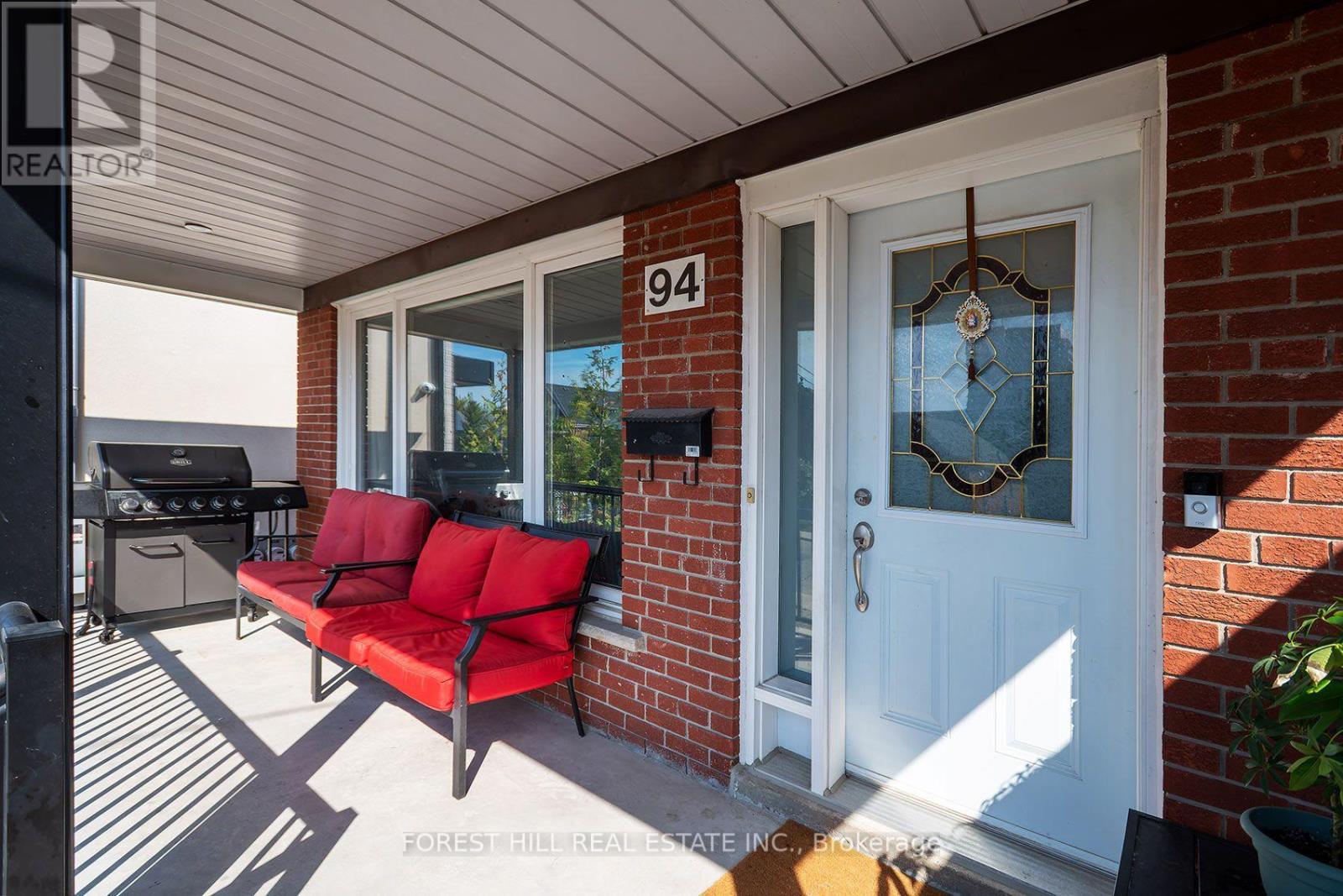 94 Belgravia Avenue, Toronto, Ontario  M6E 2M5 - Photo 2 - W13717438