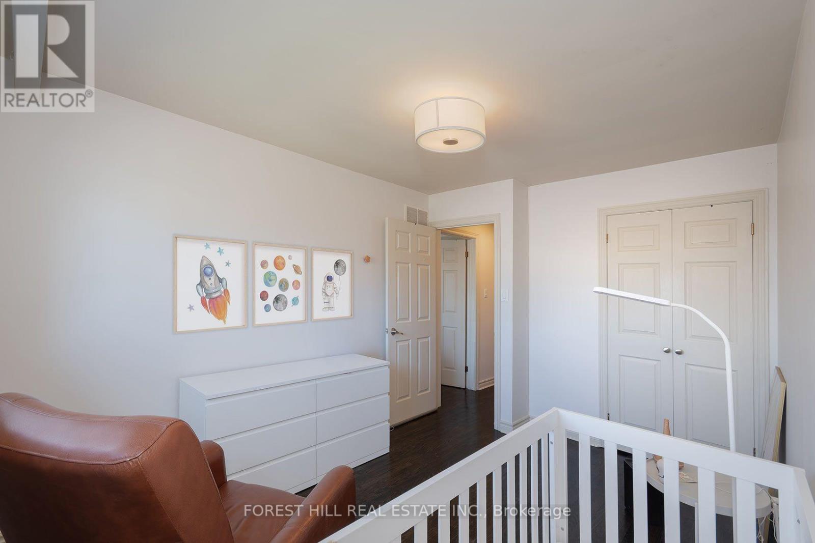 94 Belgravia Avenue, Toronto, Ontario  M6E 2M5 - Photo 20 - W13717438