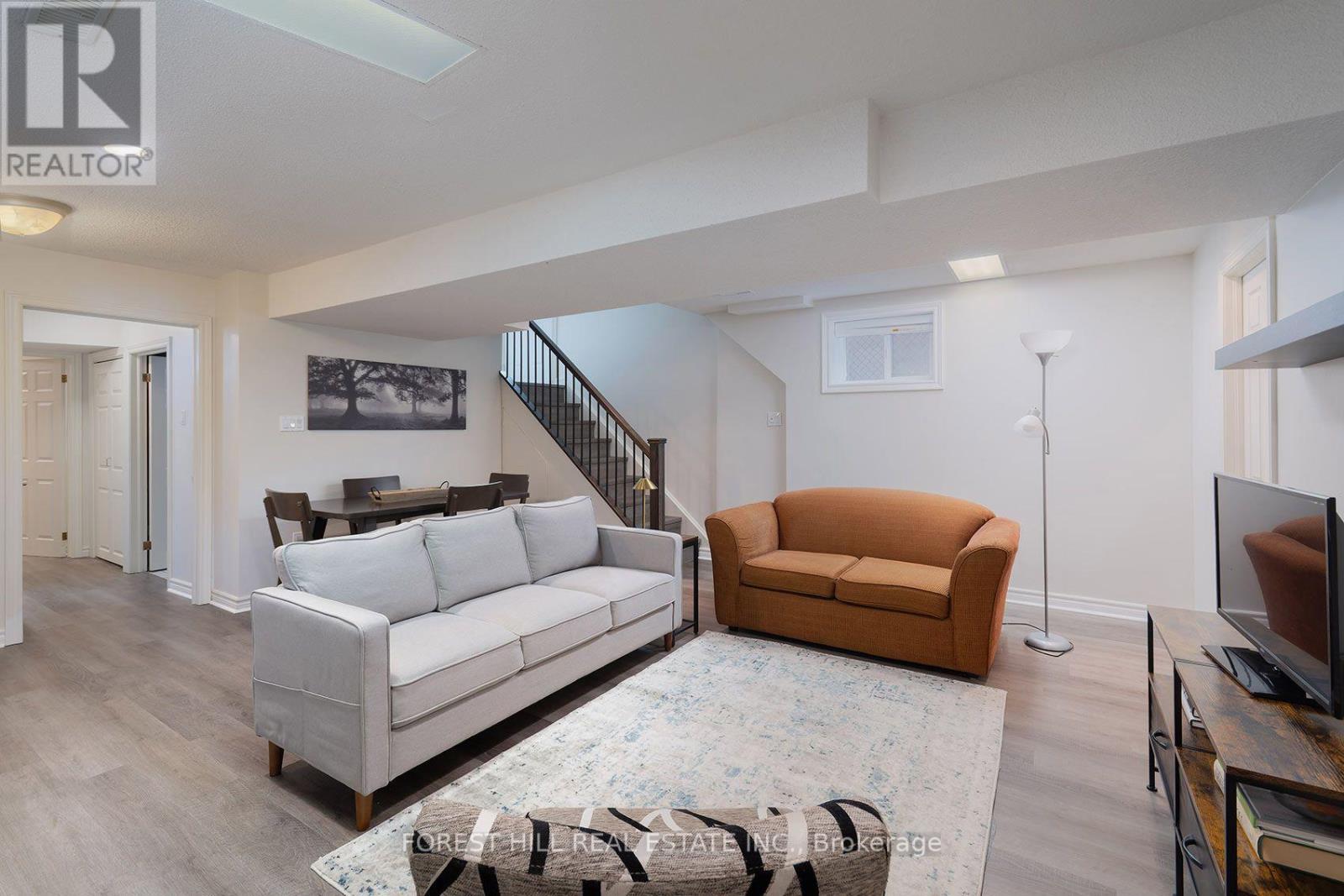 94 Belgravia Avenue, Toronto, Ontario  M6E 2M5 - Photo 24 - W13717438