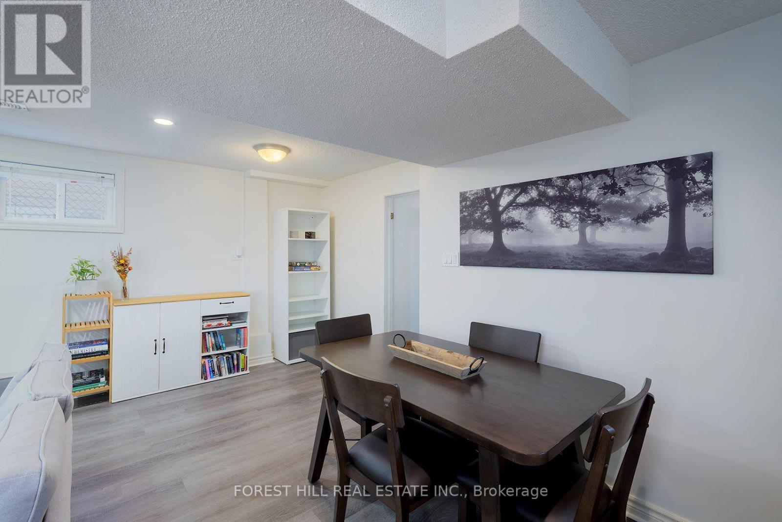 94 Belgravia Avenue, Toronto, Ontario  M6E 2M5 - Photo 30 - W13717438