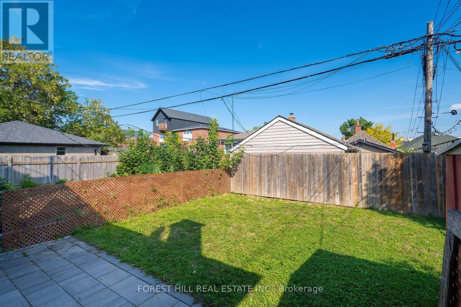94 Belgravia Avenue, Toronto, Ontario  M6E 2M5 - Photo 36 - W13717438