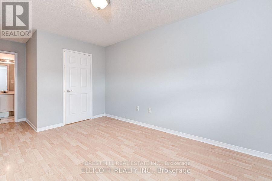 18 San Gabriele Place, Toronto, Ontario  M9L 3A4 - Photo 19 - W13717450