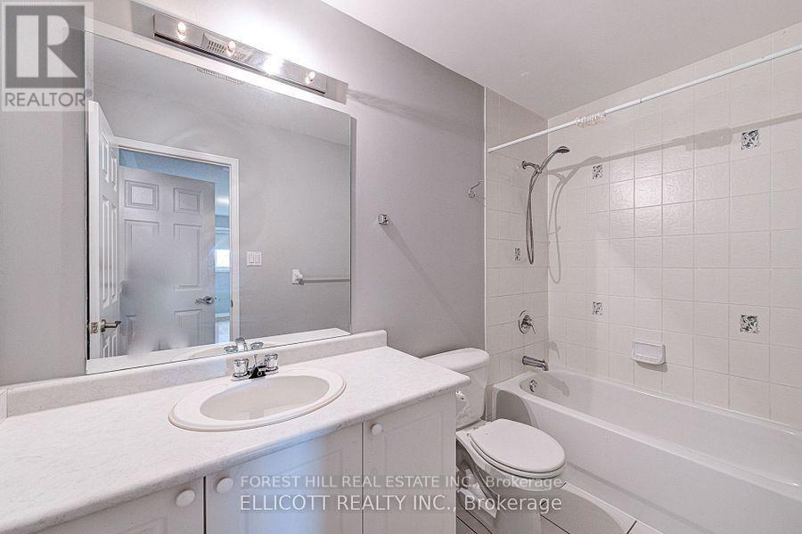 18 San Gabriele Place, Toronto, Ontario  M9L 3A4 - Photo 21 - W13717450