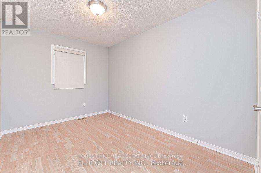 18 San Gabriele Place, Toronto, Ontario  M9L 3A4 - Photo 22 - W13717450