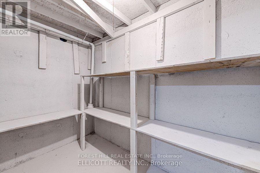 18 San Gabriele Place, Toronto, Ontario  M9L 3A4 - Photo 31 - W13717450