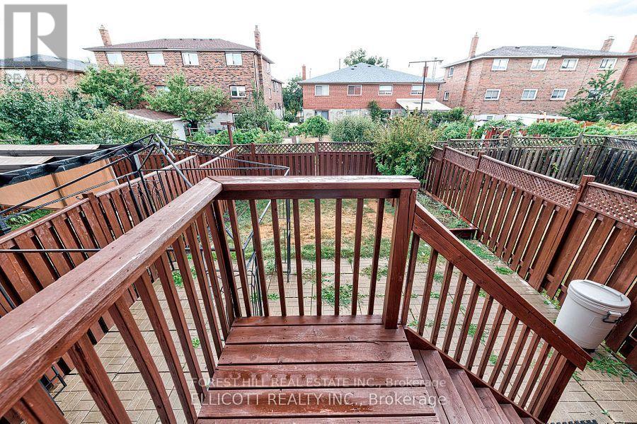 18 San Gabriele Place, Toronto, Ontario  M9L 3A4 - Photo 33 - W13717450