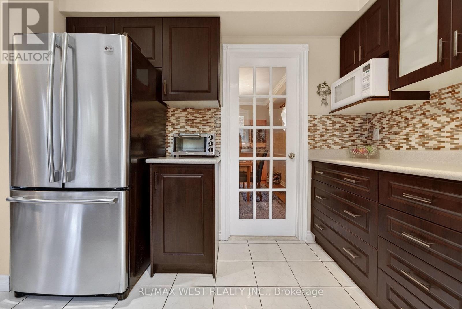 88 Palomino Drive, Mississauga, Ontario  L4Z 3H8 - Photo 17 - W13717468