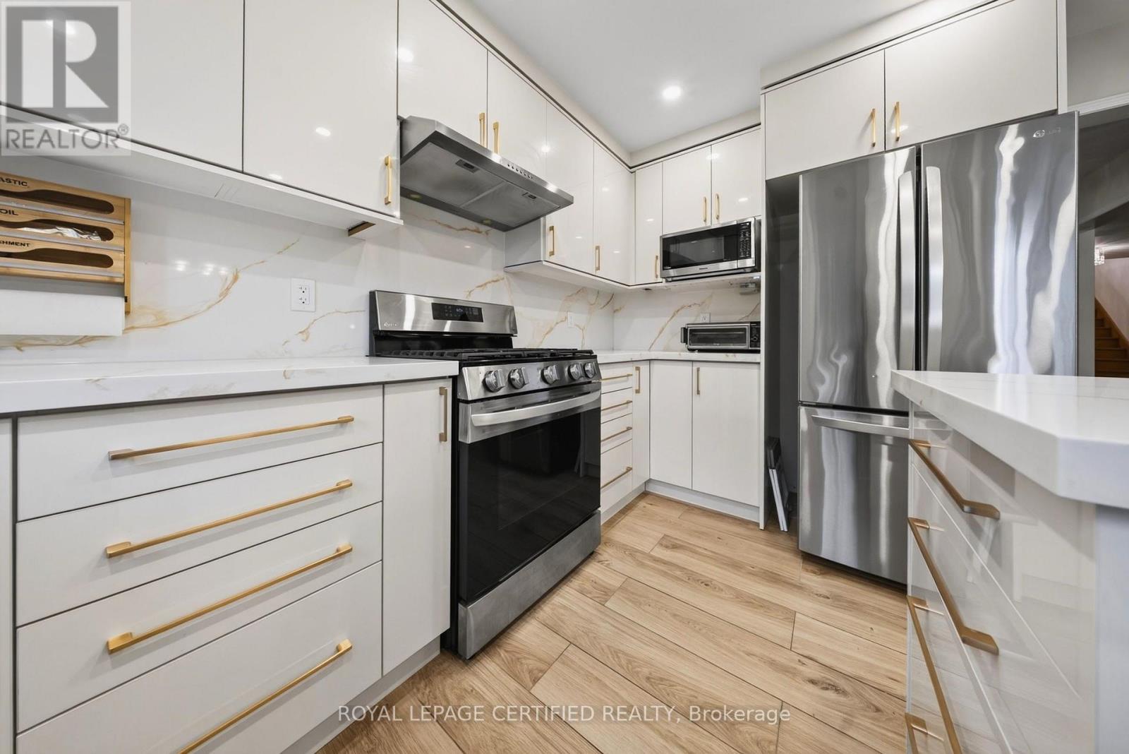 5344 Segriff Drive, Mississauga, Ontario  L5V 1Y7 - Photo 14 - W13717500
