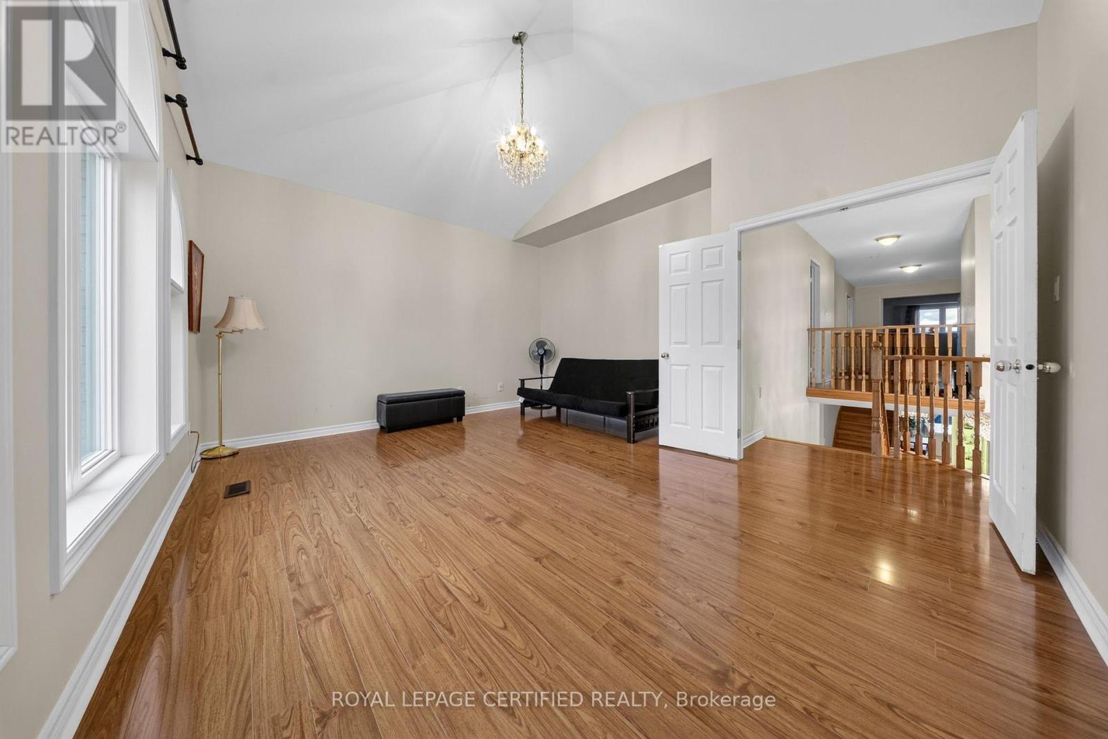 5344 Segriff Drive, Mississauga, Ontario  L5V 1Y7 - Photo 23 - W13717500