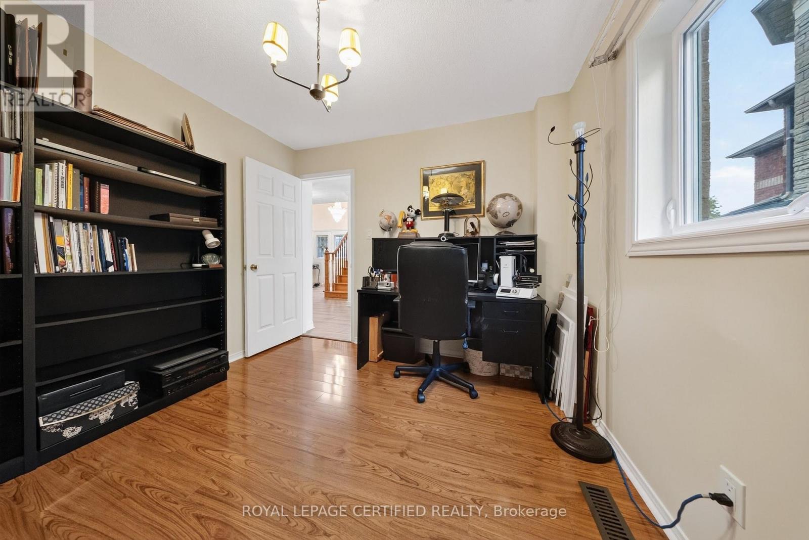5344 Segriff Drive, Mississauga, Ontario  L5V 1Y7 - Photo 26 - W13717500