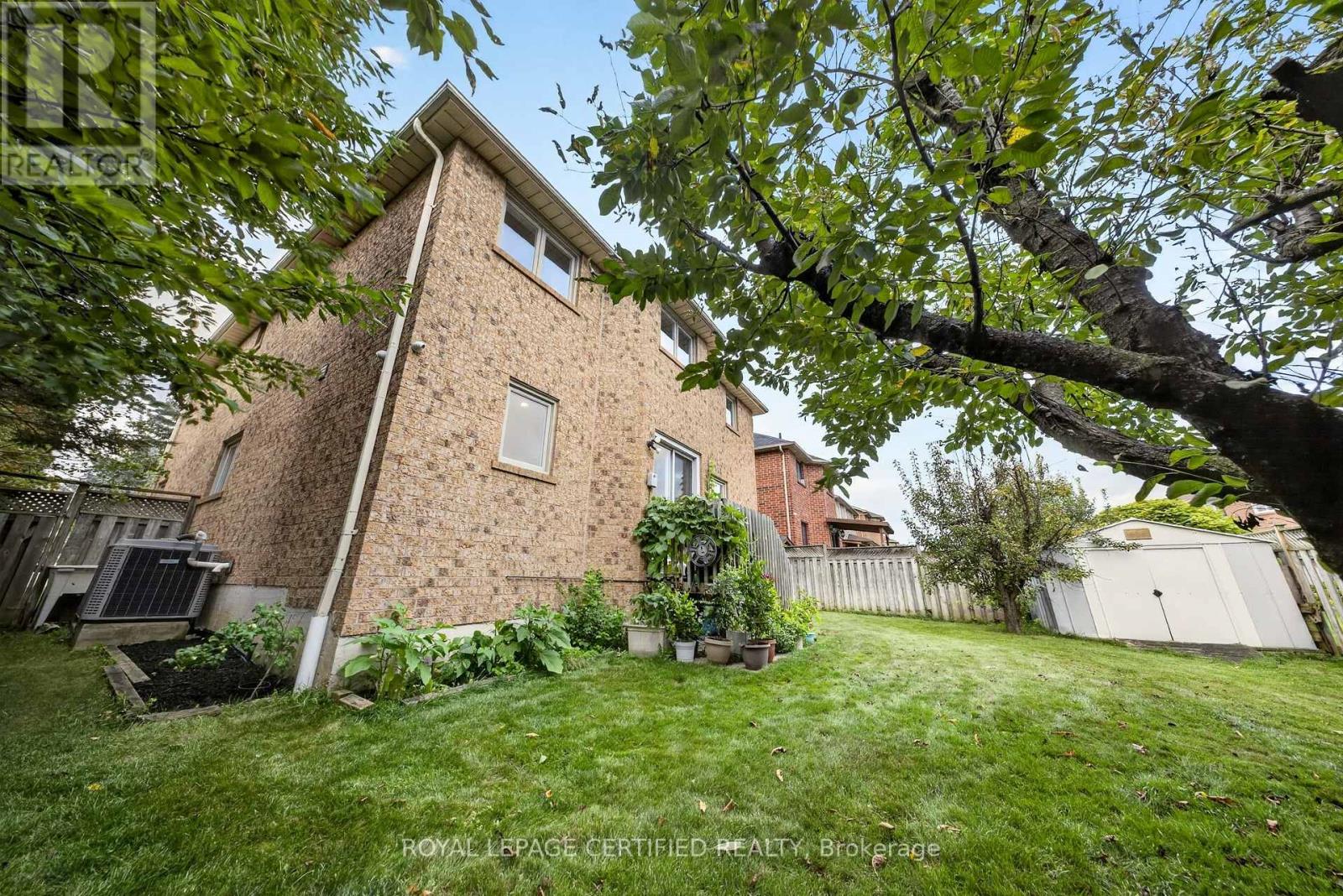 5344 Segriff Drive, Mississauga, Ontario  L5V 1Y7 - Photo 48 - W13717500