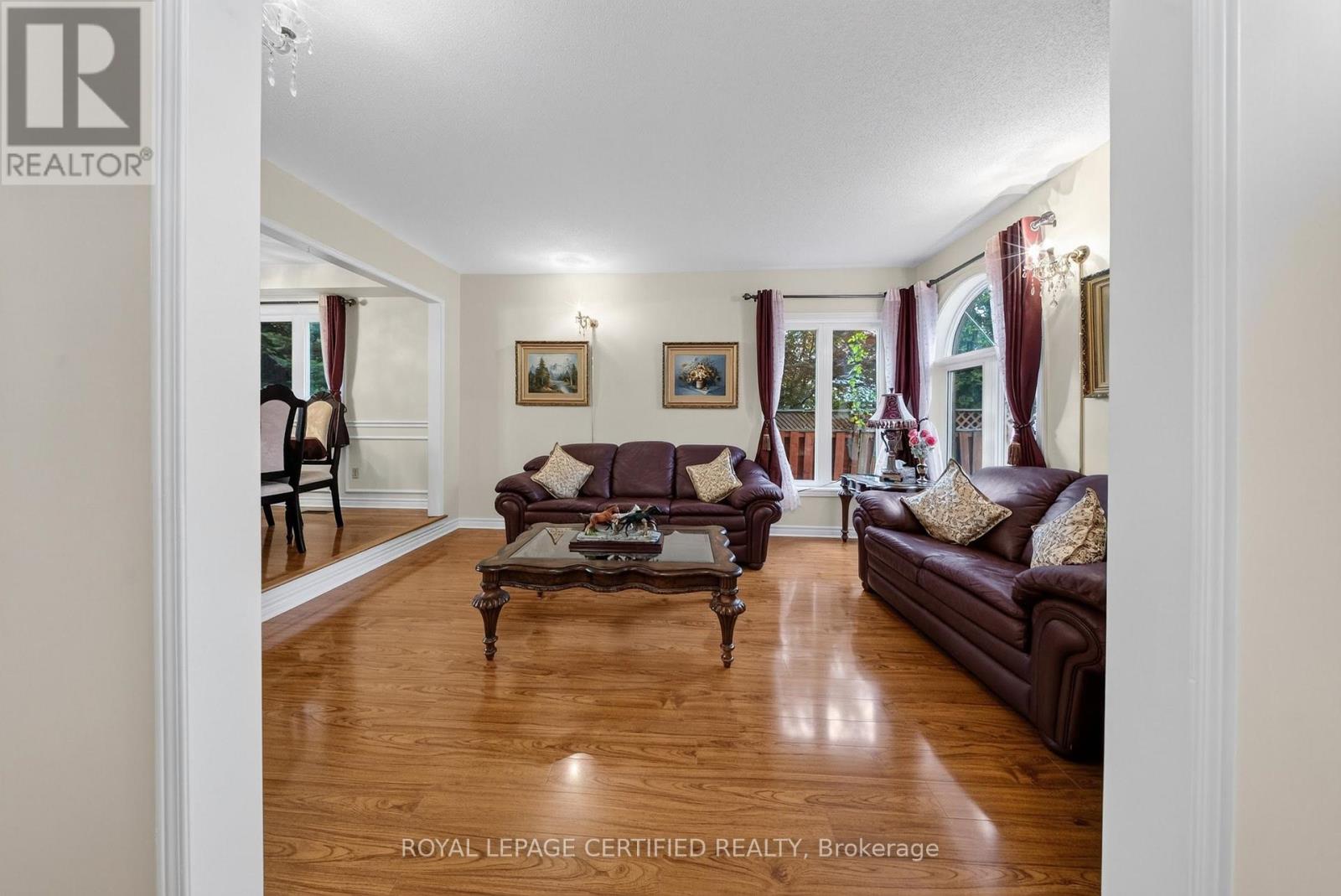 5344 Segriff Drive, Mississauga, Ontario  L5V 1Y7 - Photo 6 - W13717500