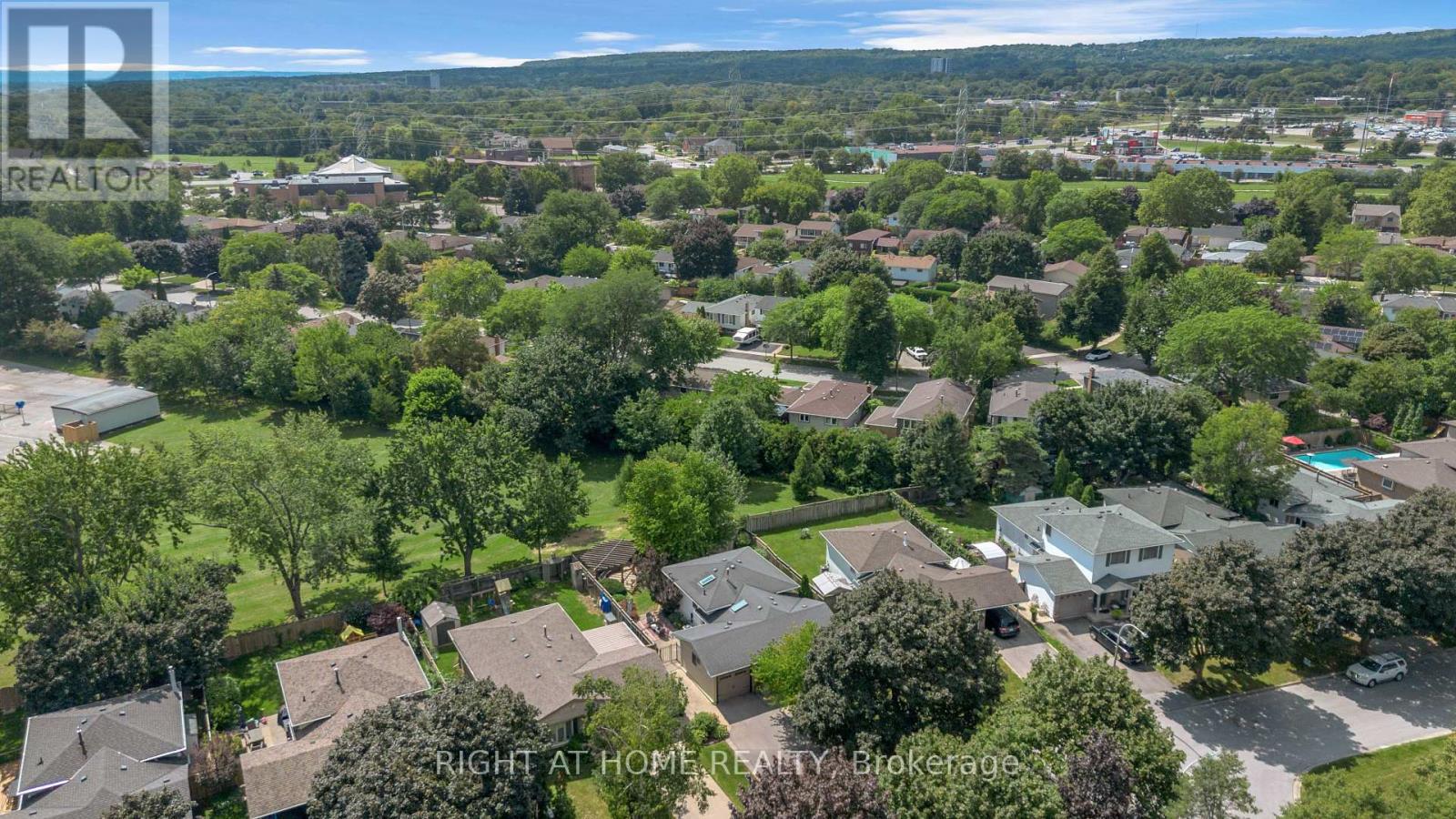 1432 Dewbourne Crescent, Burlington, Ontario  L7M 1E7 - Photo 41 - W13717528