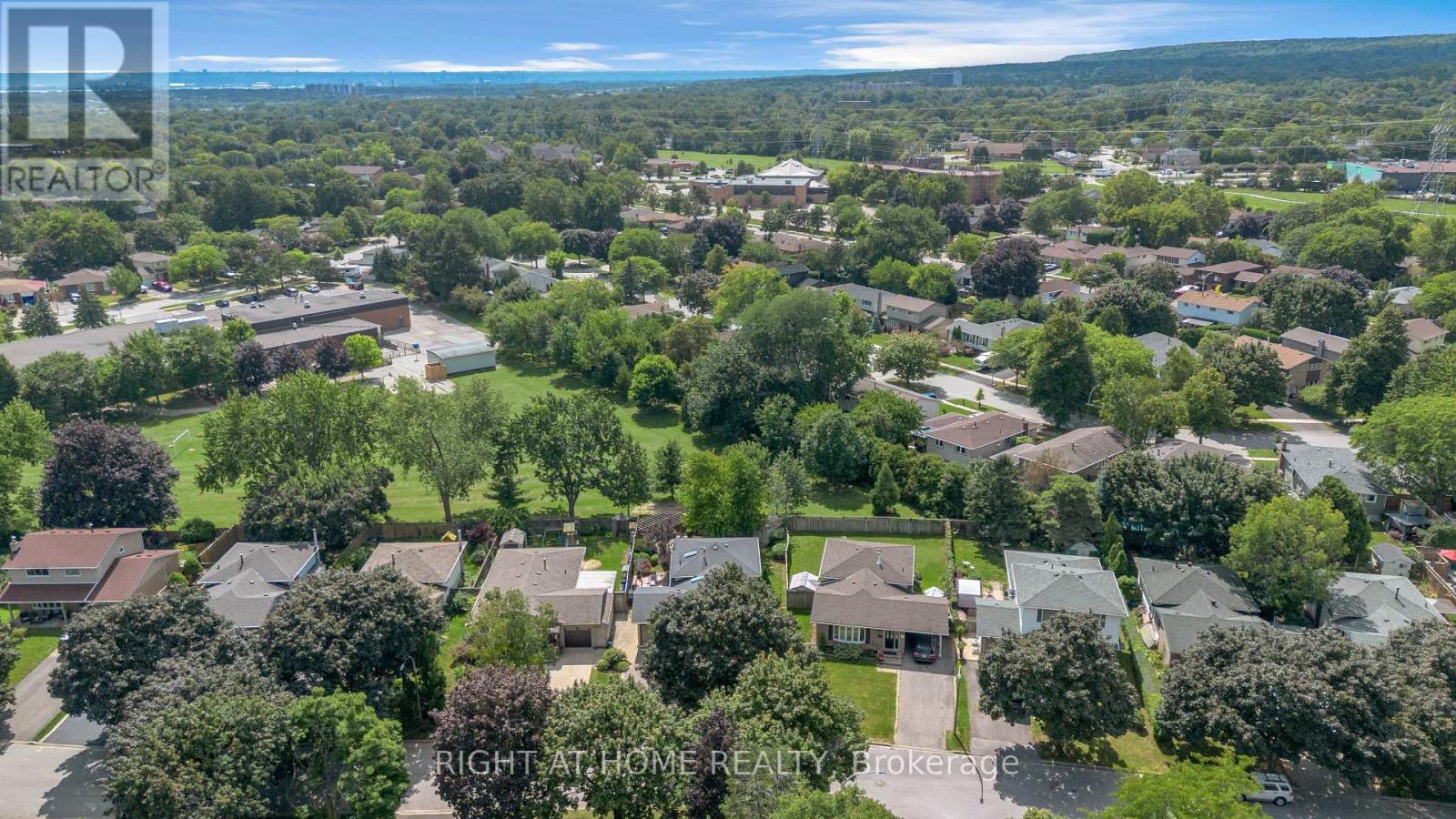 1432 Dewbourne Crescent, Burlington, Ontario  L7M 1E7 - Photo 42 - W13717528