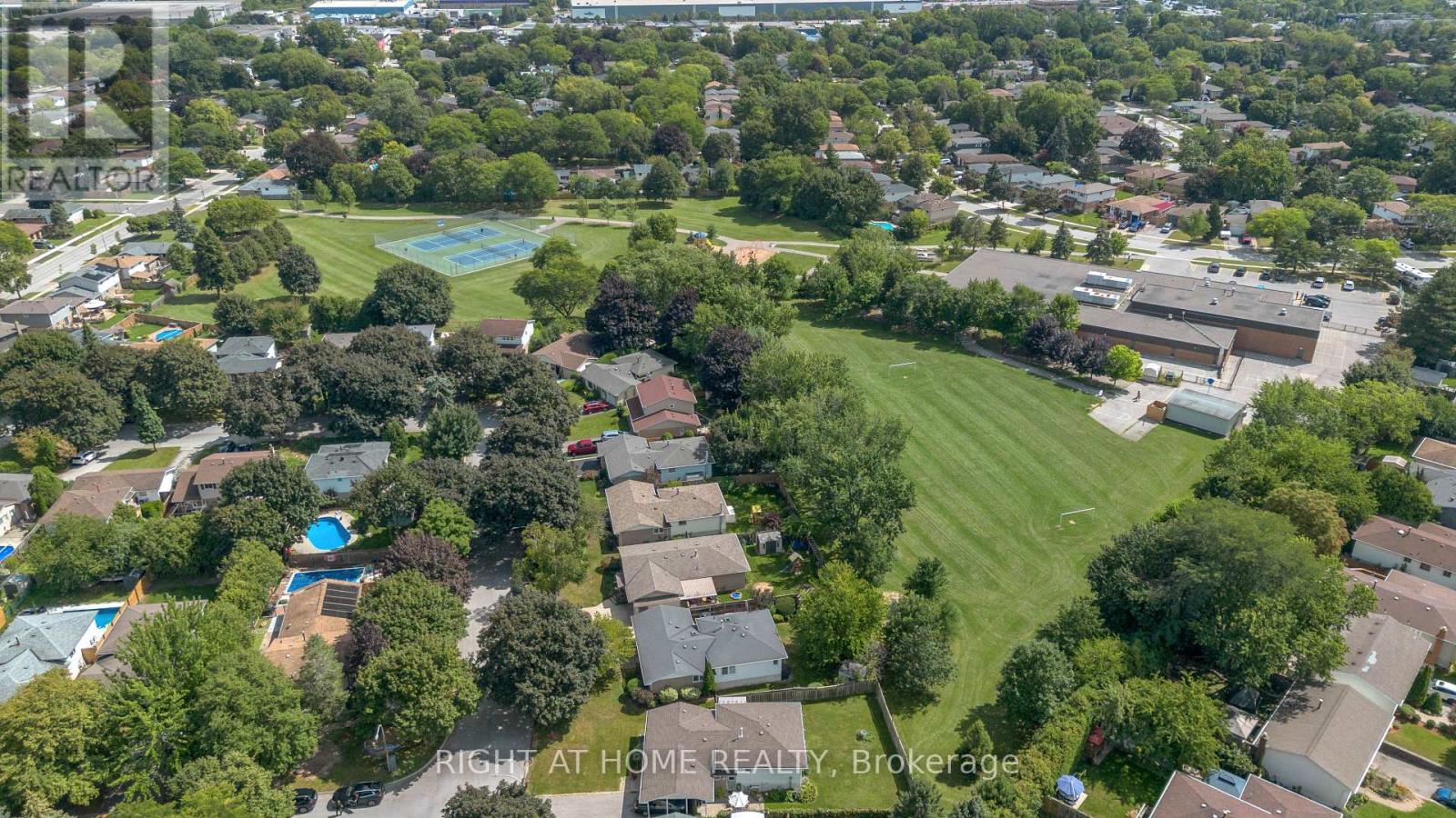 1432 Dewbourne Crescent, Burlington, Ontario  L7M 1E7 - Photo 46 - W13717528