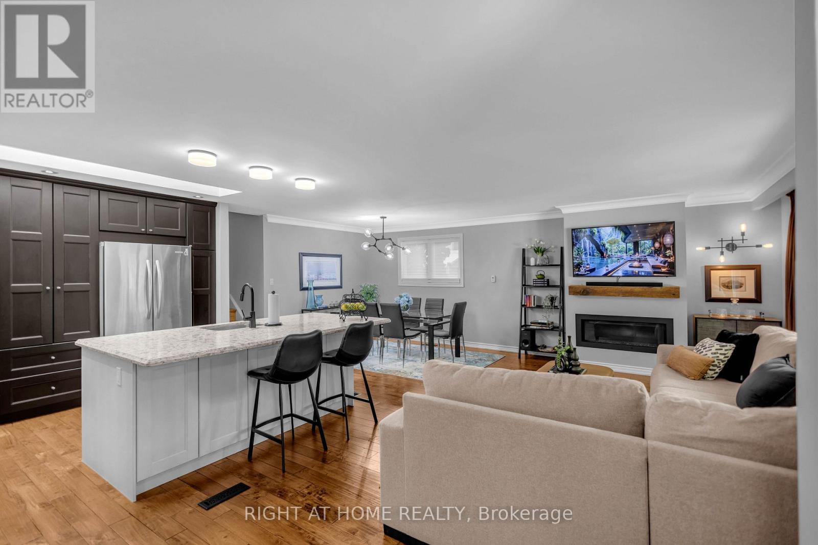 1432 Dewbourne Crescent, Burlington, Ontario  L7M 1E7 - Photo 8 - W13717528