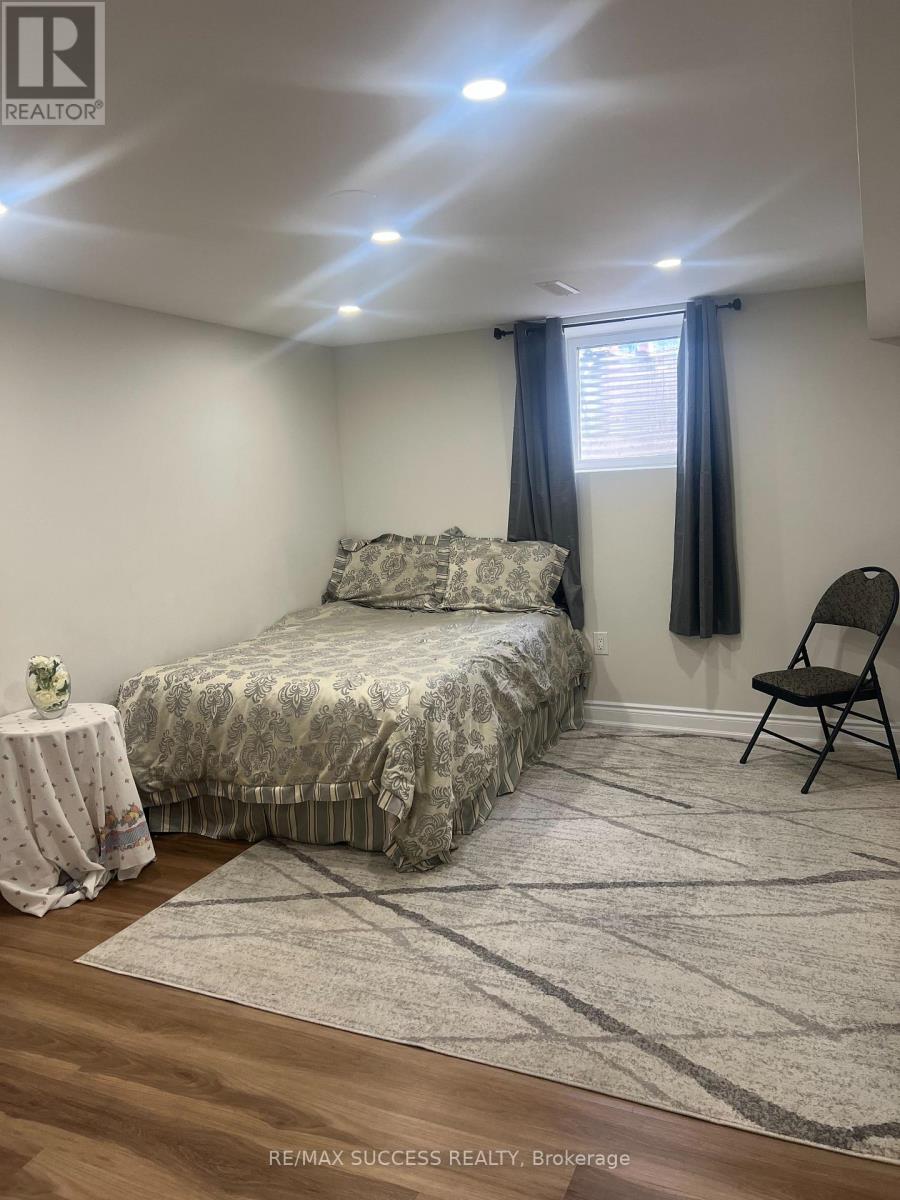 Basement - 583 Tedwyn Drive, Mississauga, Ontario  L5A 1K1 - Photo 18 - W13717588