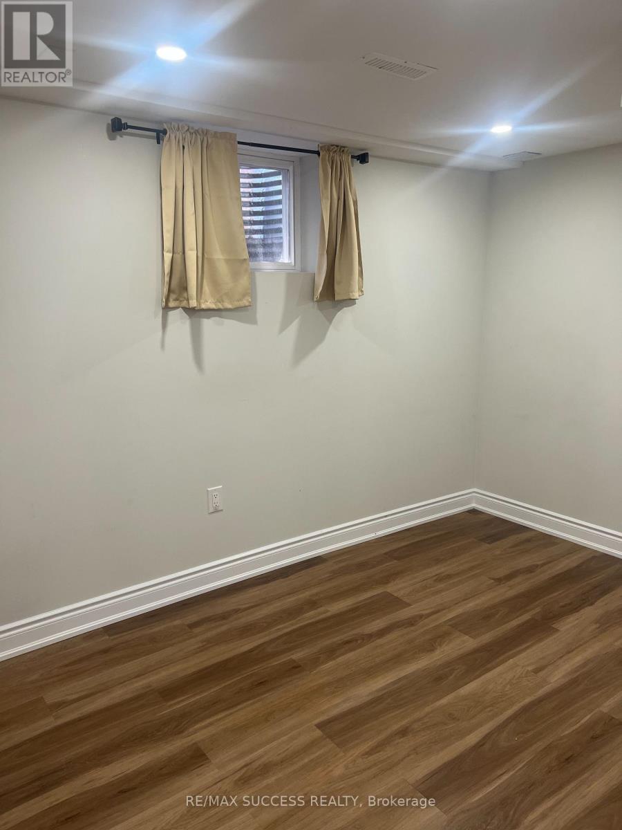 Basement - 583 Tedwyn Drive, Mississauga, Ontario  L5A 1K1 - Photo 21 - W13717588