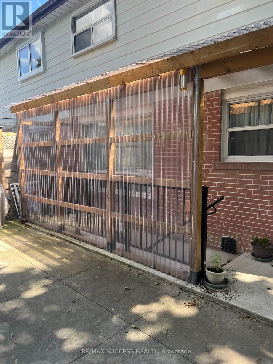 Basement - 583 Tedwyn Drive, Mississauga, Ontario  L5A 1K1 - Photo 37 - W13717588