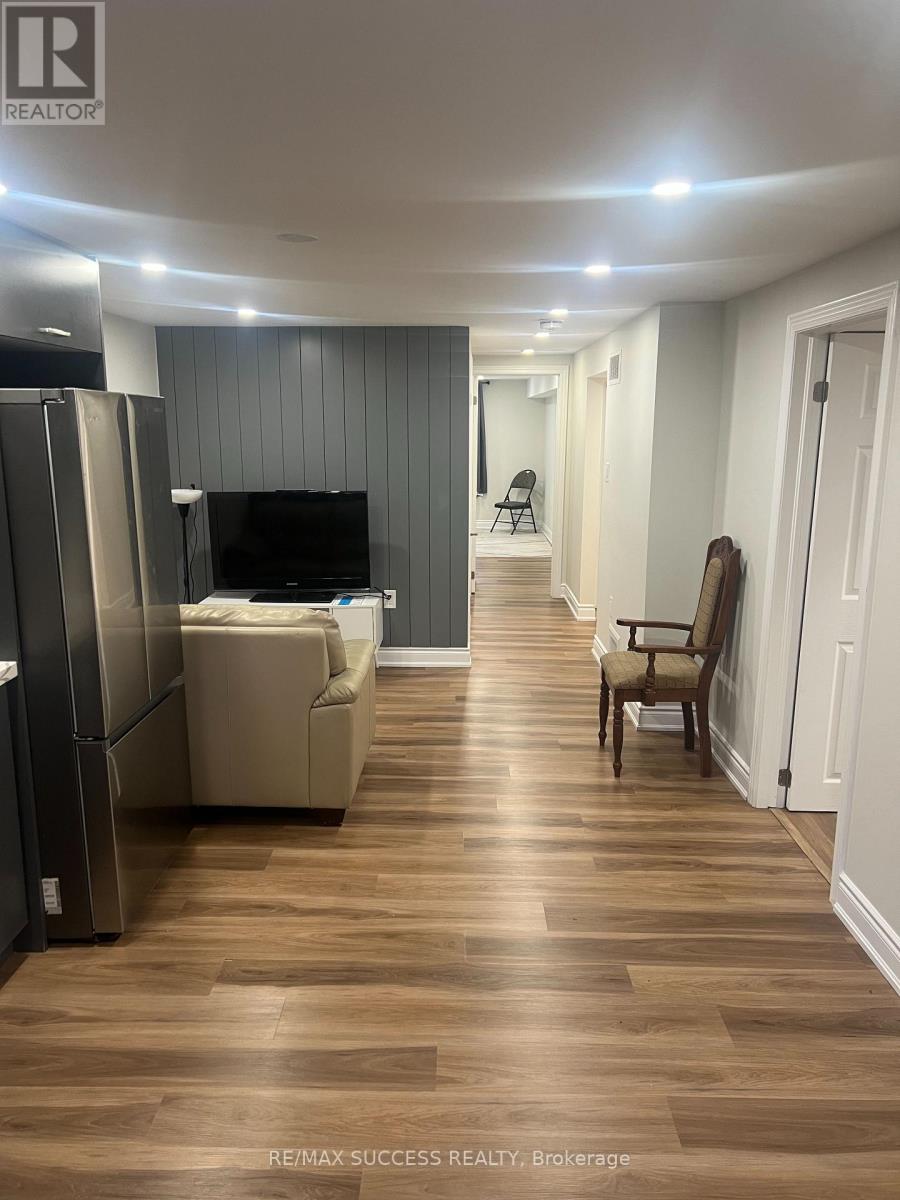 Basement - 583 Tedwyn Drive, Mississauga, Ontario  L5A 1K1 - Photo 5 - W13717588