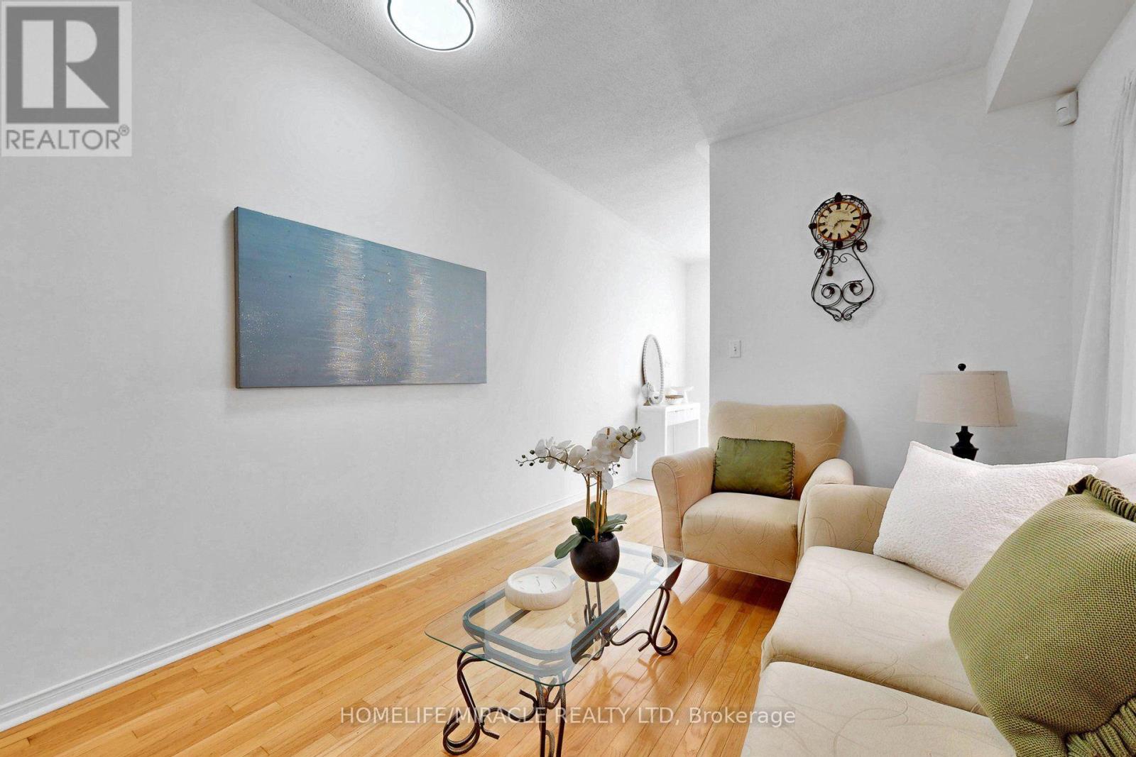 3852 Brinwood Gate, Mississauga, Ontario  L5M 7H2 - Photo 8 - W13717592