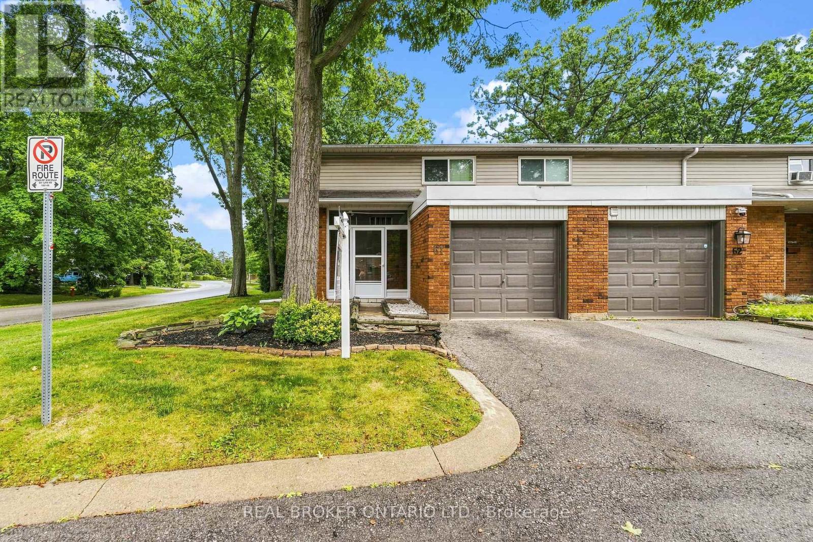 61 - 1270 GAINSBOROUGH DRIVE, Oakville, Ontario