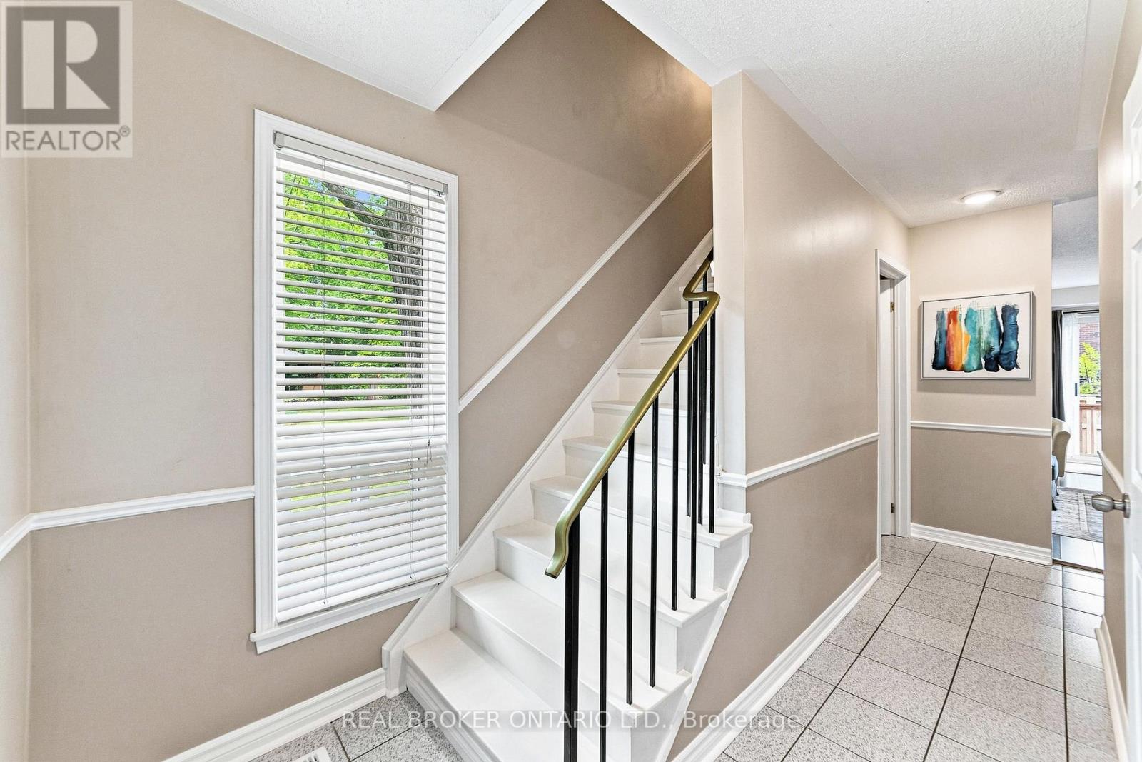 61 - 1270 Gainsborough Drive, Oakville, Ontario  L6H 2L2 - Photo 4 - W13717608