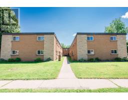 9 LINDEN AVENUE, Brantford, Ontario