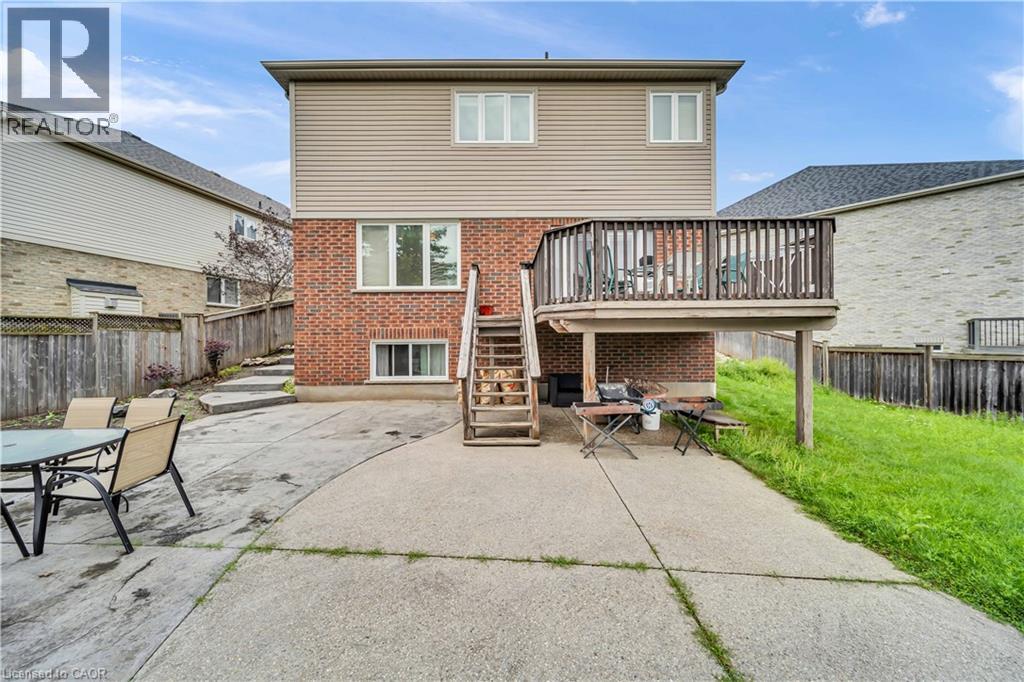 22 Grasswood Street Unit# Upper, Kitchener, Ontario  N2A 4L2 - Photo 4 - 40858416