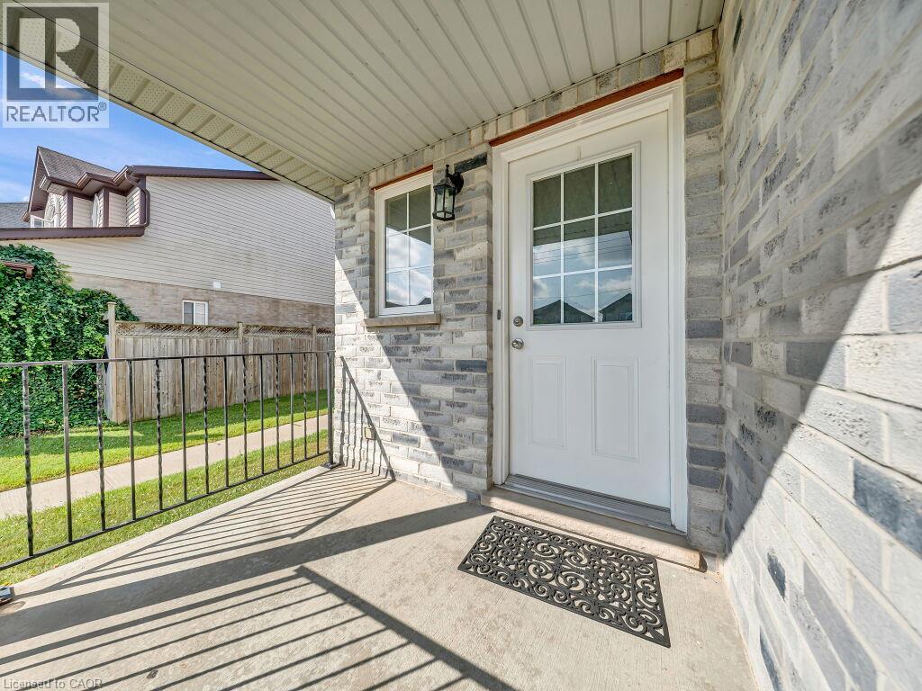 1369 Old Zeller Drive, Kitchener, Ontario  N2A 0C6 - Photo 4 - 40856158