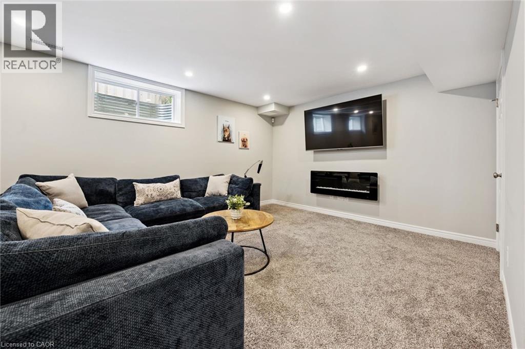 941 Eden Oak Court, Kitchener, Ontario  N2A 0H4 - Photo 34 - 40858123