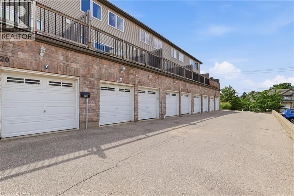 975 STRASBURG Road Unit# 21B, Kitchener, Ontario