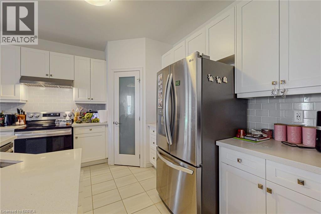 228 Longboat Run W, Brantford, Ontario  N3T 0X1 - Photo 12 - 40858457