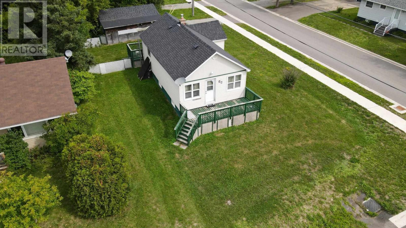 16 Stevens St, Sault Ste. Marie, Ontario  P6B 3N4 - Photo 13 - SM262335