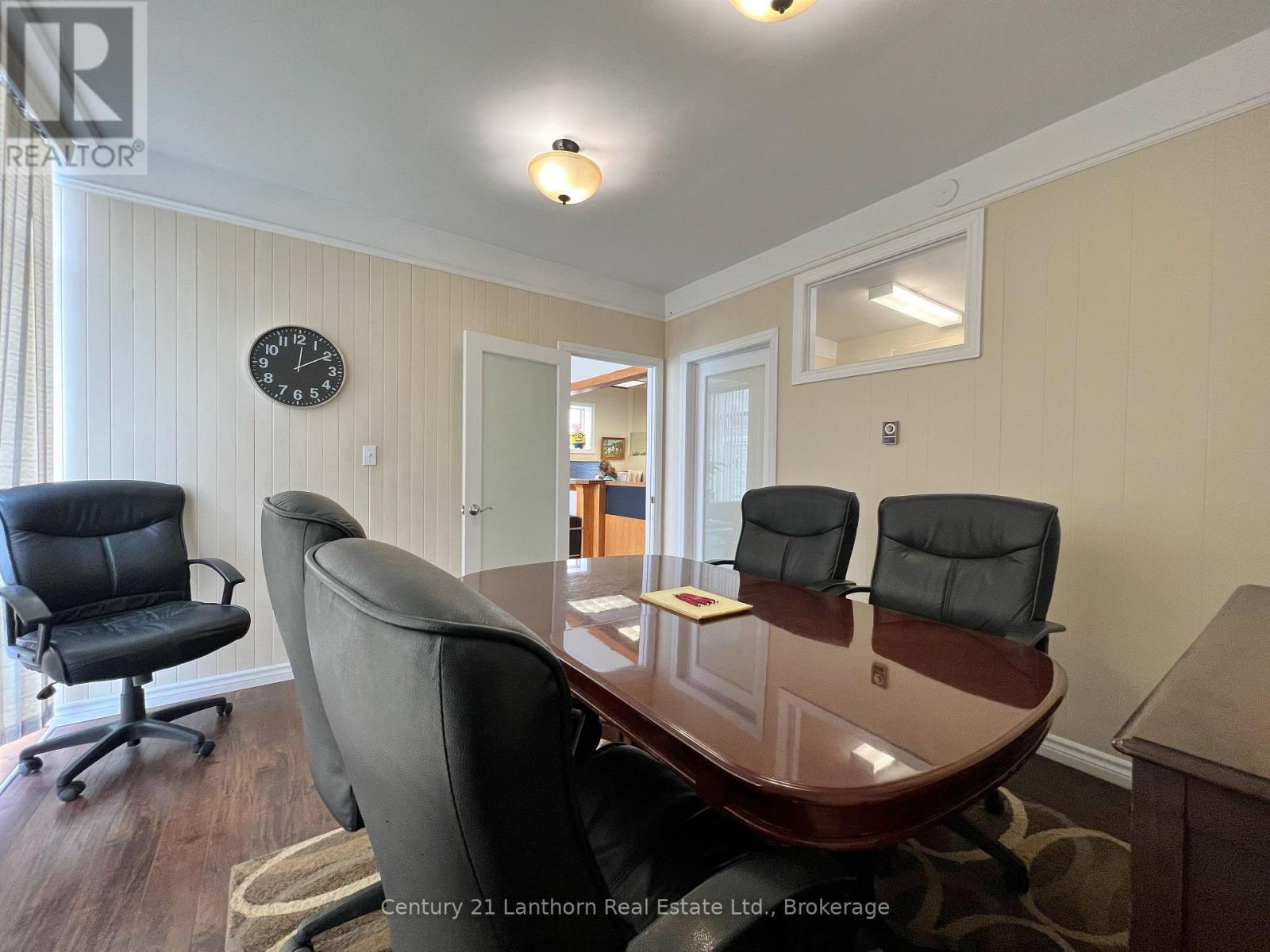 316 Picton Main Street — photo 2