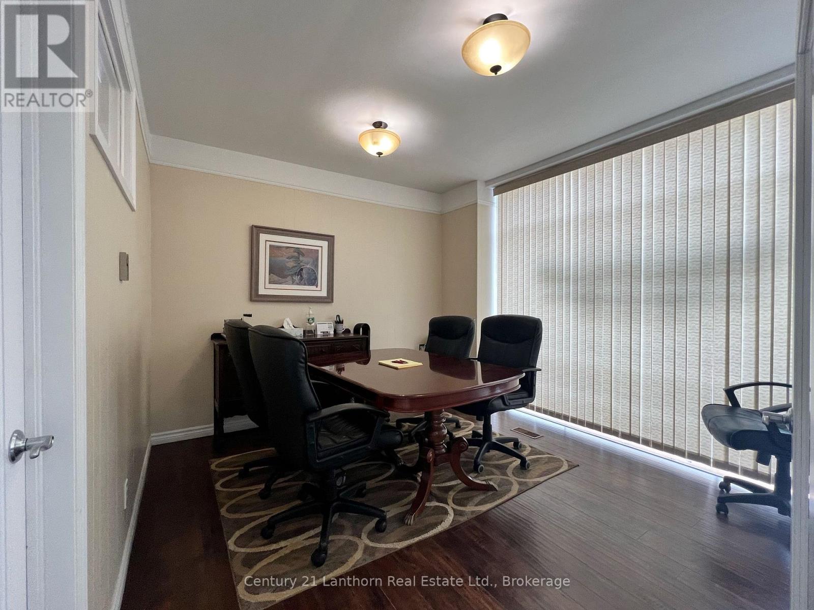 316 Picton Main Street — photo 3