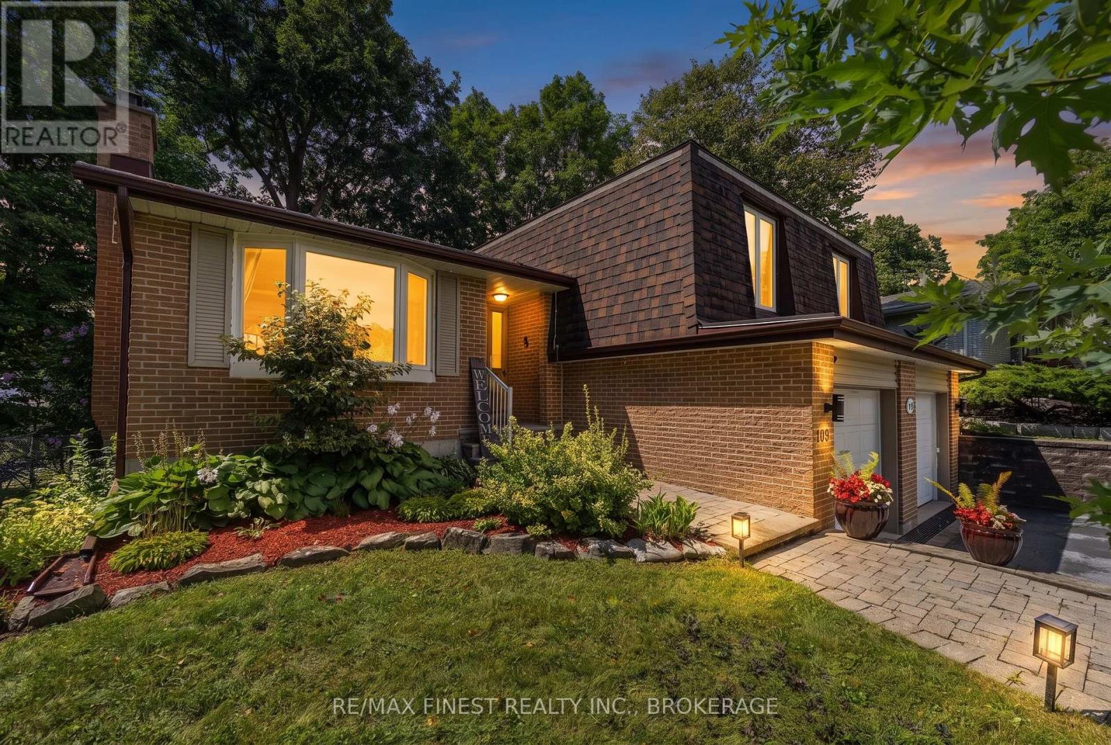 907 Pembridge Crescent, Kingston, Ontario  K7M 6C6 - Photo 1 - X13717722