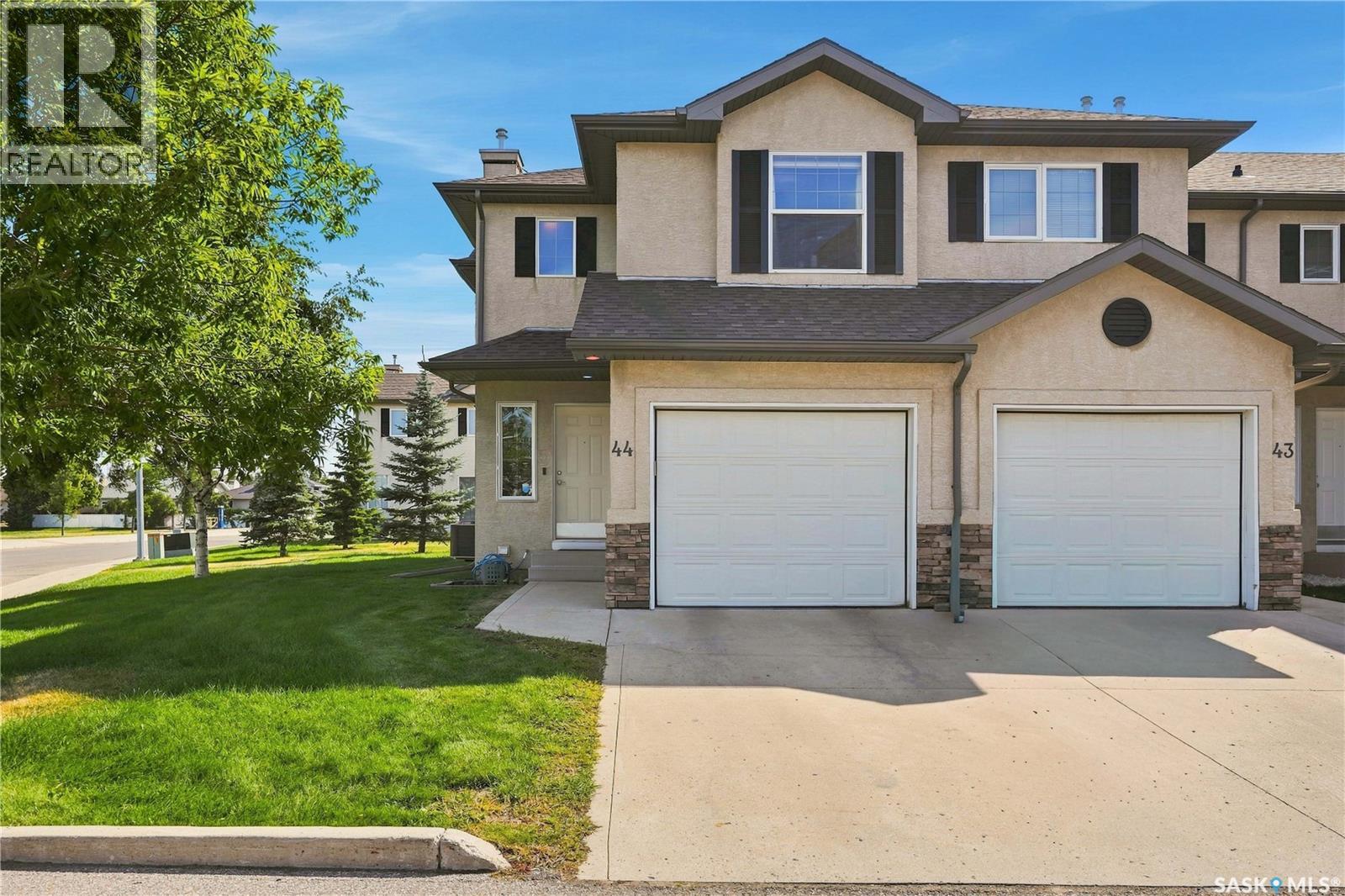 44 3101 Tregarva Drive E, Regina, Saskatchewan  S4V 0K7 - Photo 2 - SK046802