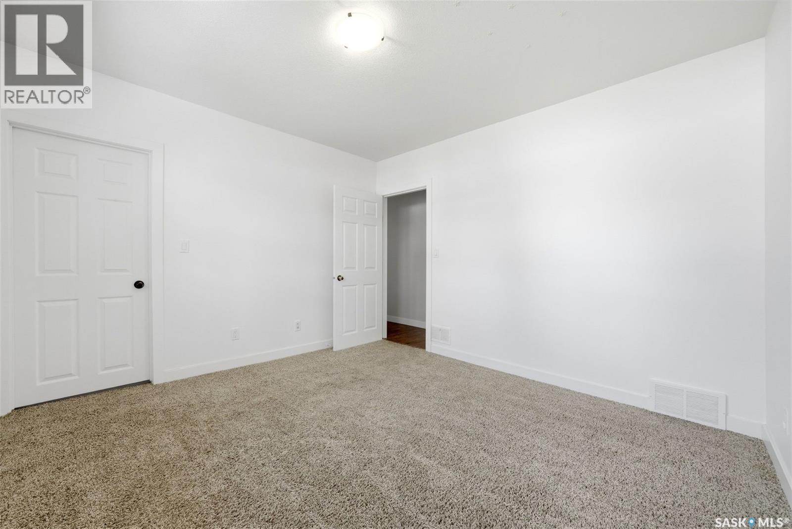 4008 Regina Avenue, Regina, Saskatchewan  S4S 0H9 - Photo 15 - SK046750