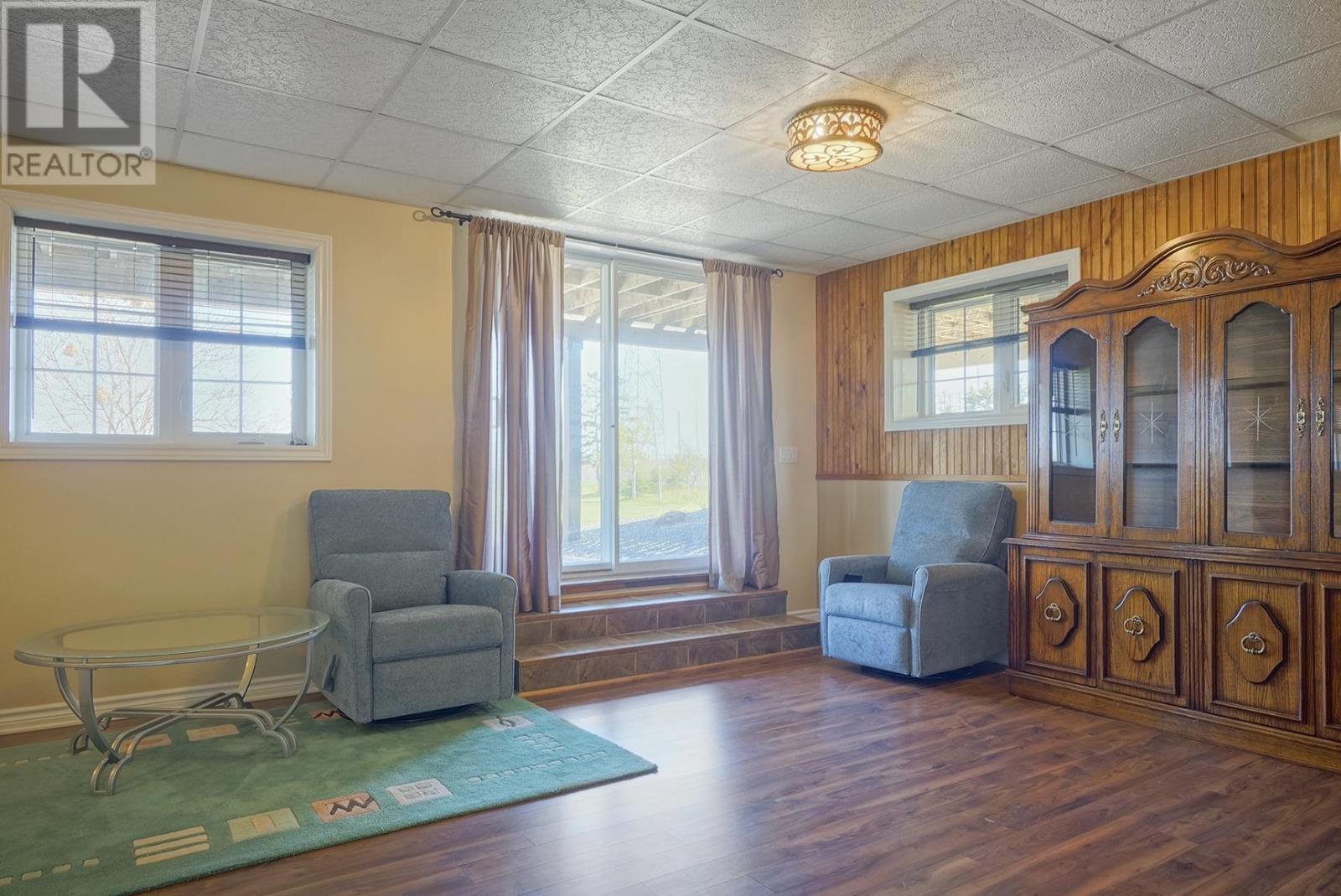 29 Macphee Avenue, Souris, Prince Edward Island  C0A 2B0 - Photo 29 - 202613517