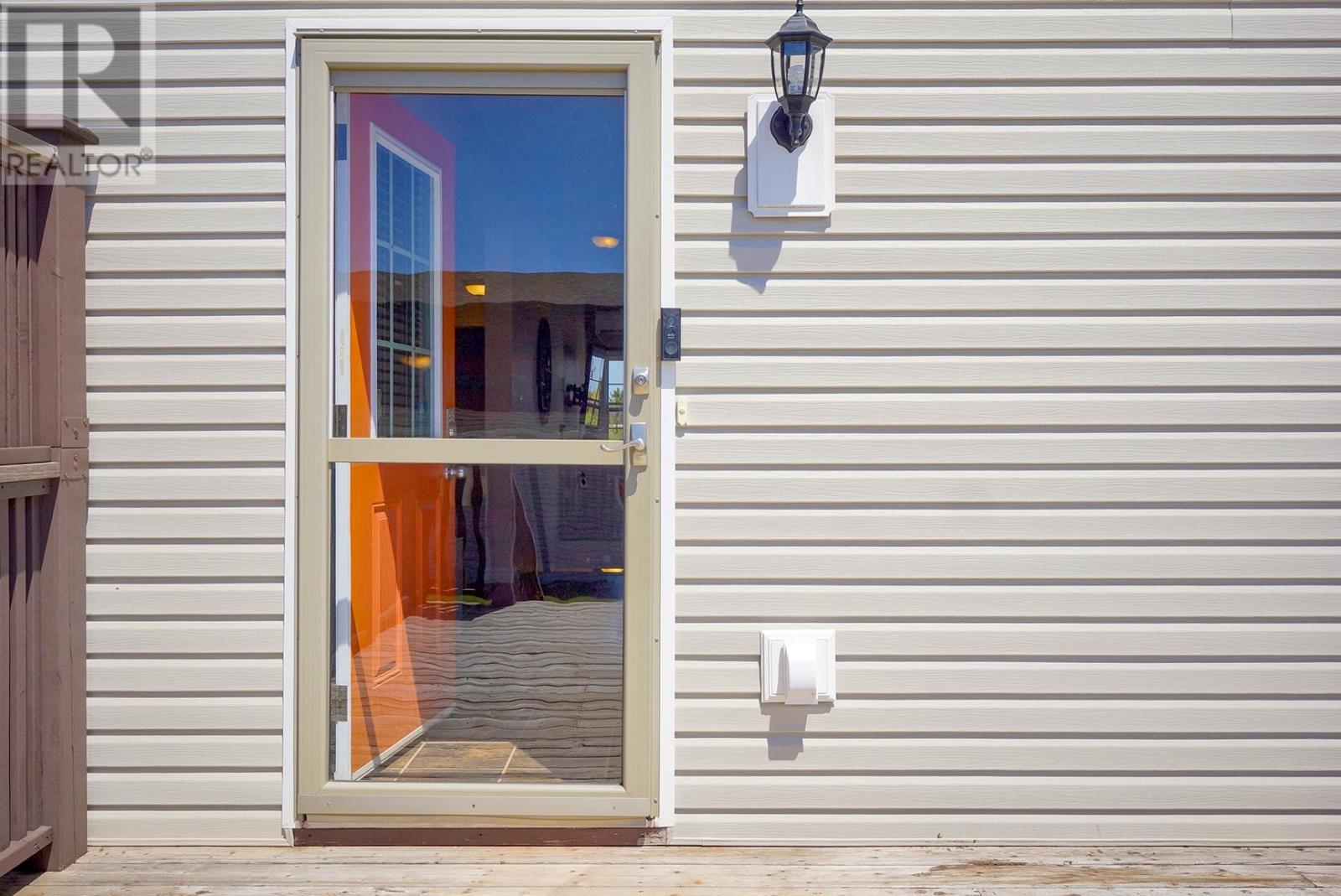 29 Macphee Avenue, Souris, Prince Edward Island  C0A 2B0 - Photo 7 - 202613517