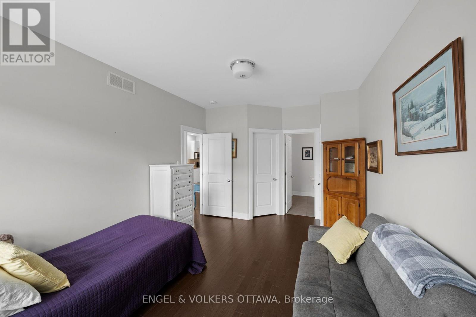 538 Silverbell Crescent, Ottawa, Ontario  K1T 0P1 - Photo 12 - X13717652