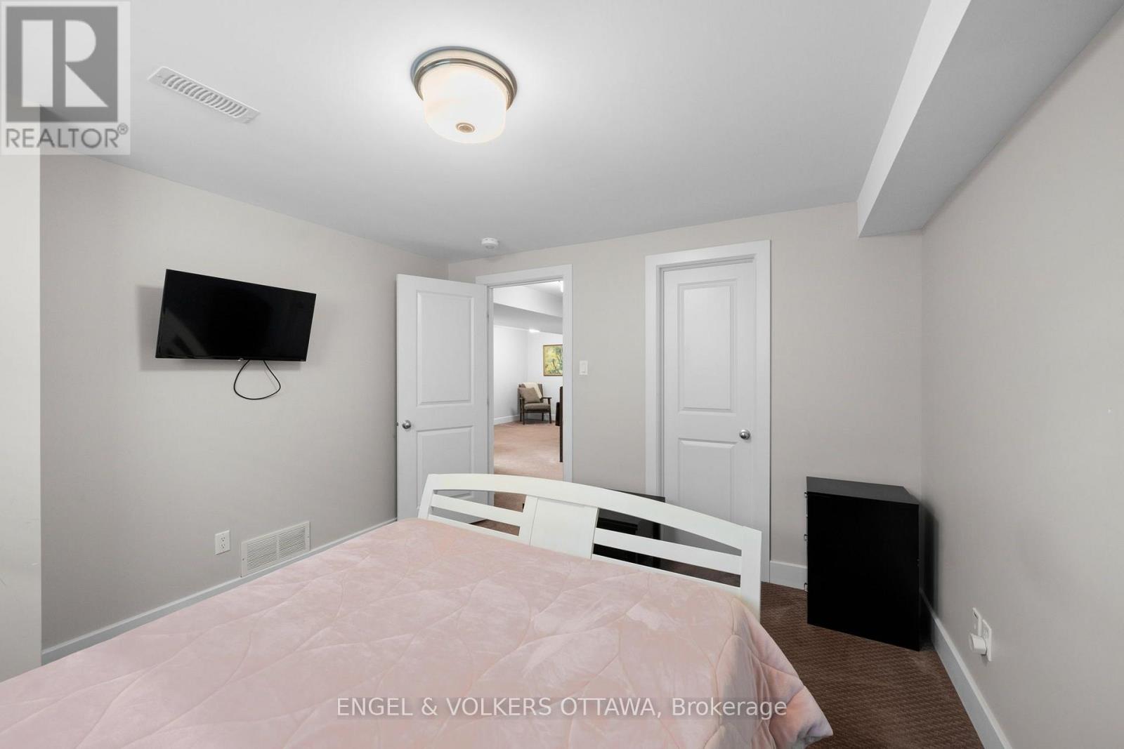 538 Silverbell Crescent, Ottawa, Ontario  K1T 0P1 - Photo 24 - X13717652