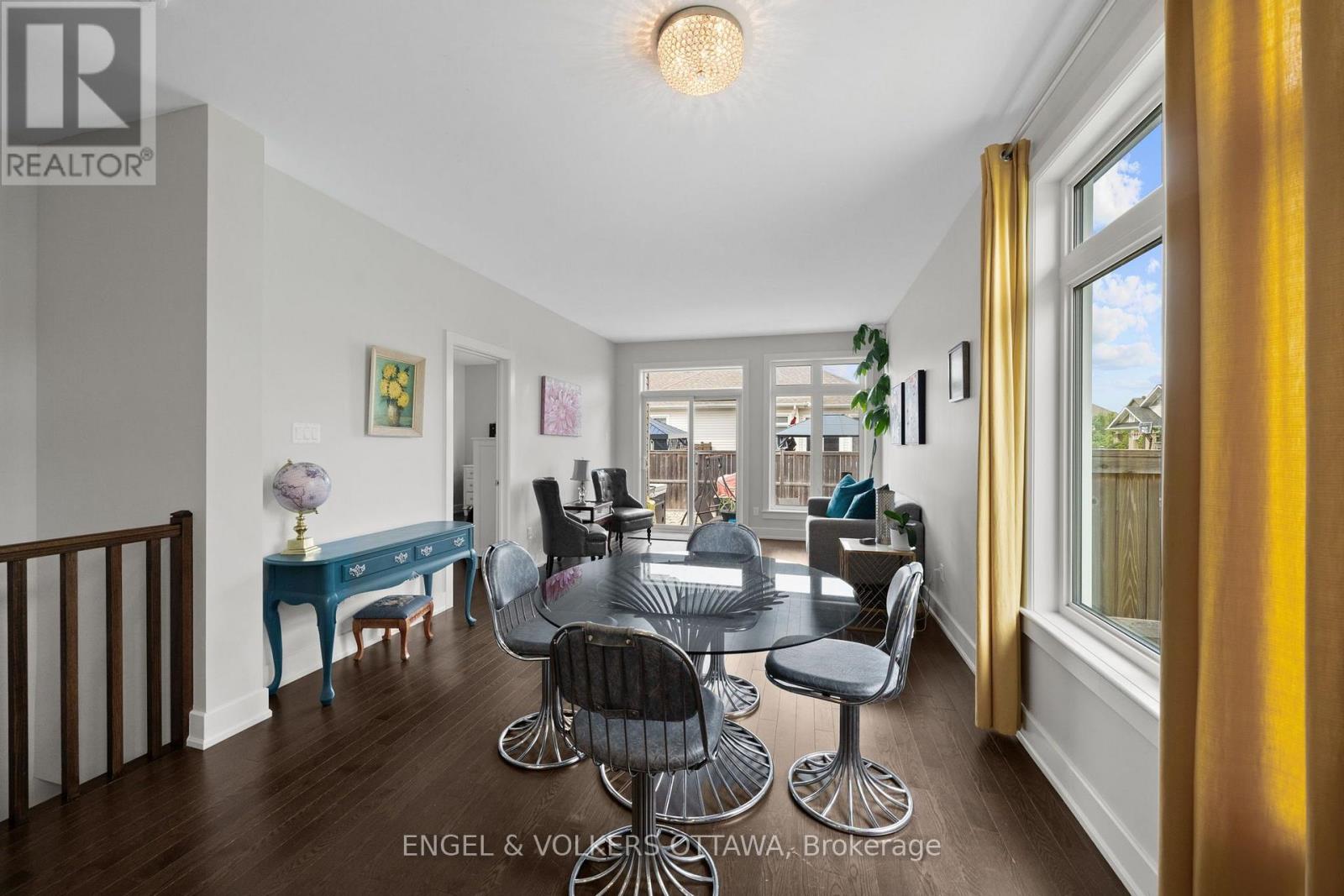 538 Silverbell Crescent, Ottawa, Ontario  K1T 0P1 - Photo 7 - X13717652