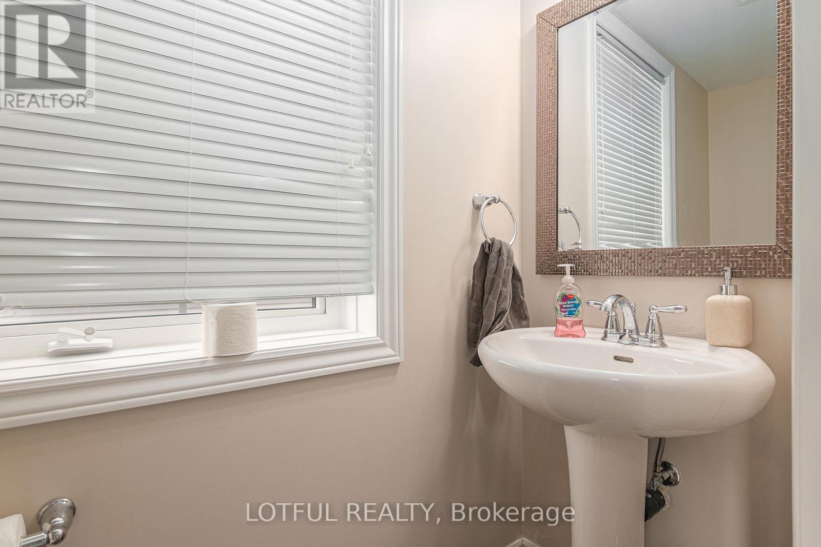 609 Foxlight Circle, Ottawa, Ontario  K2M 0L9 - Photo 5 - X13717664