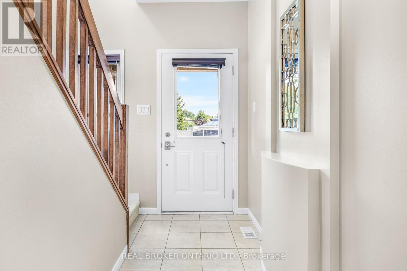 24 Hackberry Trail, Carleton Place, Ontario  K7C 0B1 - Photo 5 - X13717674