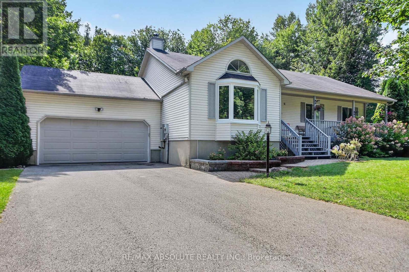 11 FLESHER CRESCENT, North Grenville, Ontario