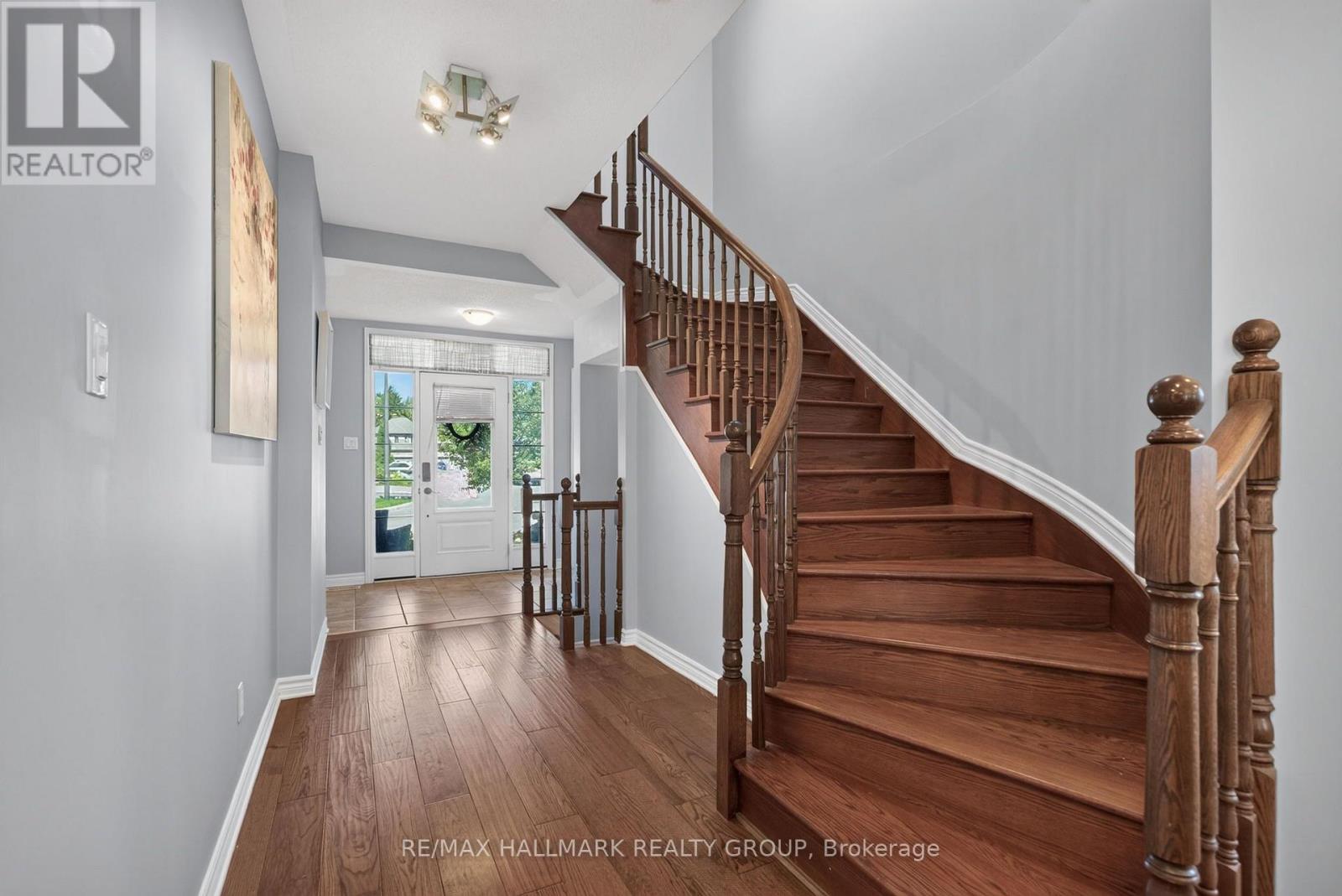 220 Enclave Walk, Ottawa, Ontario  K1W 0J4 - Photo 6 - X13717714