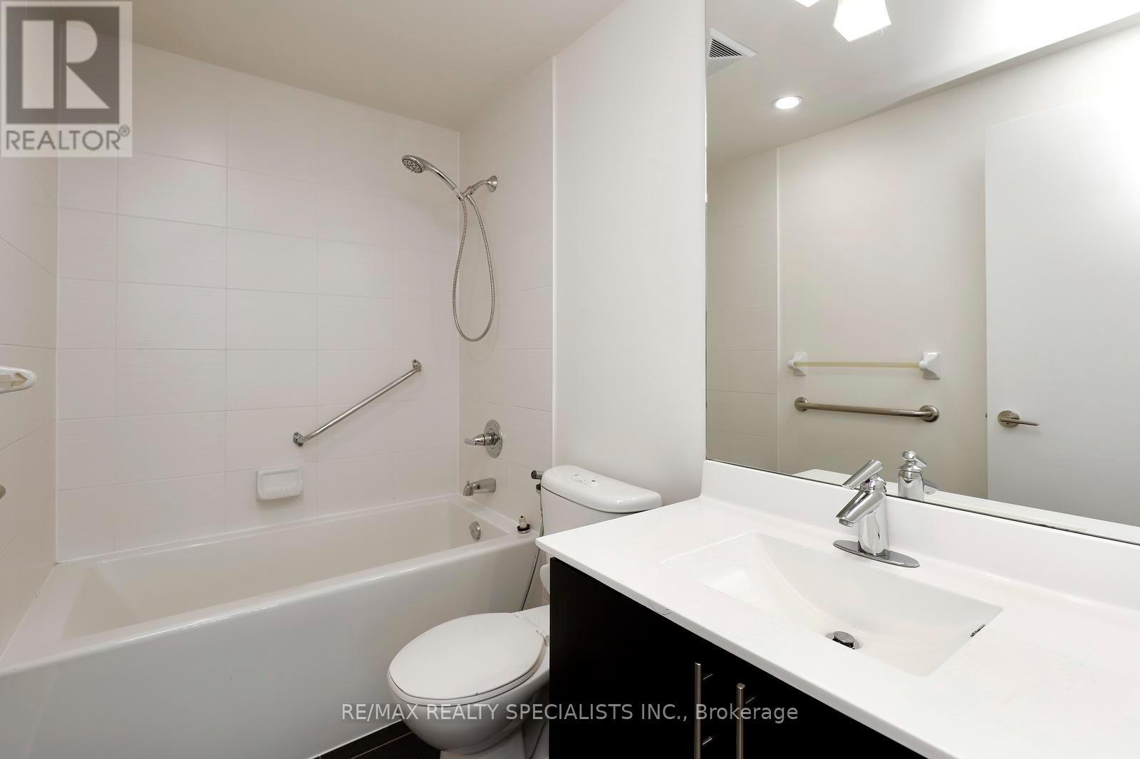 1404 - 181 Wynford Drive, Toronto, Ontario  M3C 0C6 - Photo 23 - C13717648